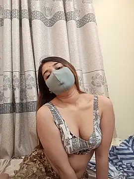 midnightmuse-03 online show from November 25, 8:42 pm