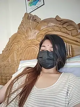 midnightmuse-03 online show from May 24, 3:39 am