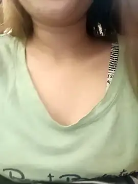 midnightmuse-03 online show from October 7, 7:04 pm