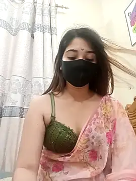 midnightmuse-03 online show from September 27, 10:43 am