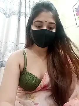 midnightmuse-03 online show from September 28, 2:46 pm