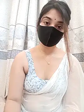 midnightmuse-03 online show from October 25, 7:25 pm