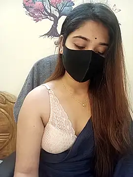 midnightmuse-03 online show from October 22, 8:08 pm