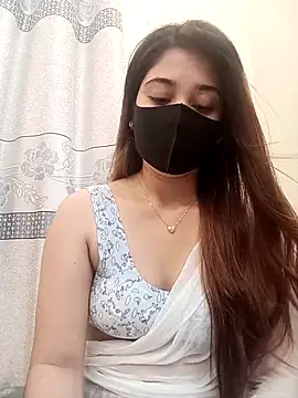 midnightmuse-03 online show from October 26, 7:14 pm