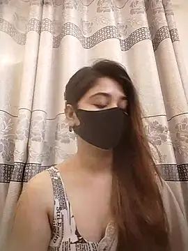 midnightmuse-03 online show from October 11, 6:42 pm