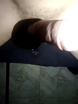 Rolinha10cm online show from December 13, 10:38 pm