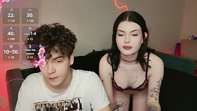 Snapshot of Alice18James chatting on November 29, 4:29 pm Alice18James online show from November 29, 4:29 pm