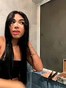 Snapshot of VeronicaSaenzx chatting on November 6, 11:20 pm VeronicaSaenzx online show from November 6, 11:20 pm