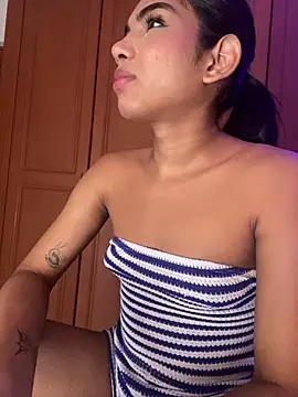 VeronicaSaenzx online show from March 12, 4:33 pm