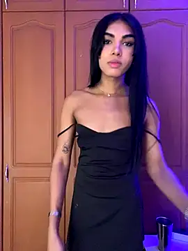 Snapshot of VeronicaSaenzx chatting on November 30, 7:03 pm VeronicaSaenzx online show from November 30, 7:03 pm