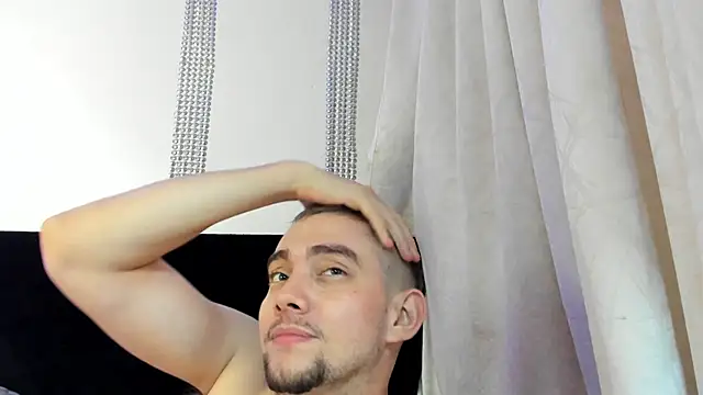 VeronicaSaenzx online show from April 7, 10:11 pm