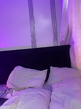 VeronicaSaenzx online show from April 23, 7:37 pm