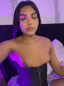 VeronicaSaenzx online show from May 12, 3:29 pm
