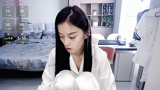 Xiao-zuzongl online show from October 2, 4:16 am