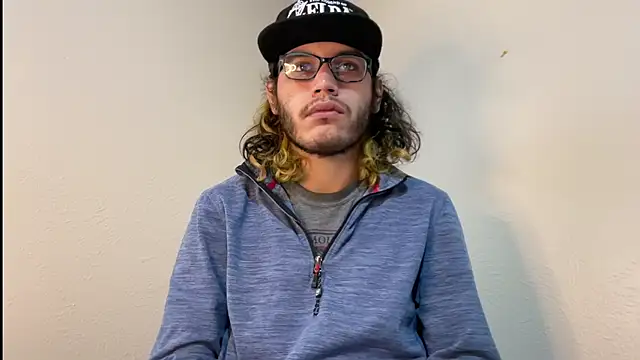 zacthefeetguy online show from March 2, 4:14 pm