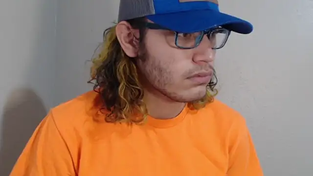 zacthefeetguy online show from February 4, 6:03 pm