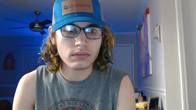 zacthefeetguy online show from December 20, 2:03 am