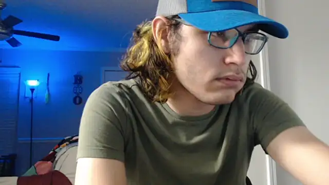 zacthefeetguy online show from December 21, 10:06 am