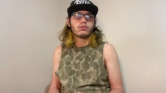 zacthefeetguy online show from February 7, 7:33 pm