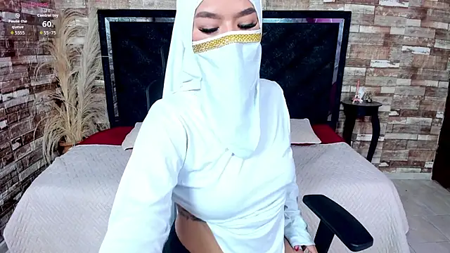 Amal Bakir online show from December 19, 12:58 am