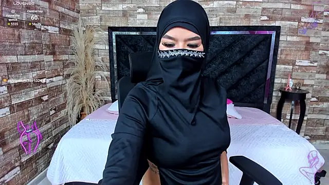 Amal Bakir online show from November 30, 12:44 am