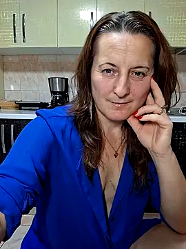 Fluturas2 online show from November 14, 9:51 pm