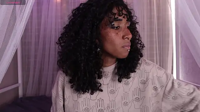 Snapshot of lynx_sun chatting on February 25, 4:18 pm lynx sun online show from February 25, 4:18 pm