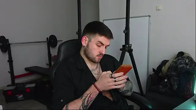 Mike Platano online show from December 16, 9:52 pm