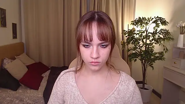 Snapshot of Jamie_Chung chatting on November 28, 1:06 am Jamie Chung online show from November 28, 1:06 am