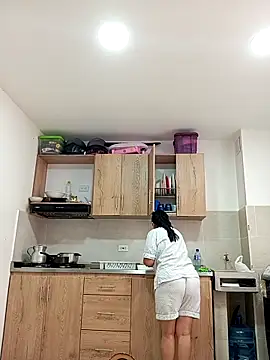 Alisson Morgann online show from November 28, 1:55 pm