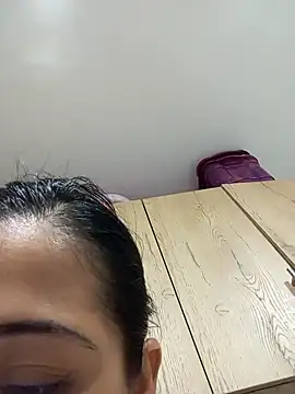 Alisson Morgann online show from December 3, 11:58 pm