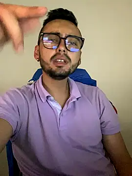 Snapshot of cristopher_wallacee chatting on October 16, 9:34 pm cristopher wallacee online show from October 16, 9:34 pm