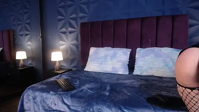 zoey stonee online show from November 15, 8:24 pm