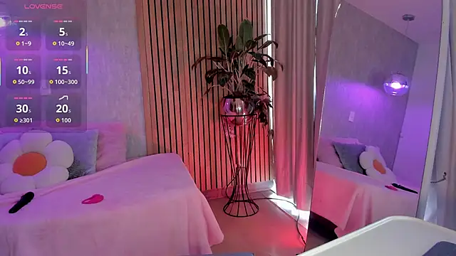 emma       online show from February 11, 9:47 pm