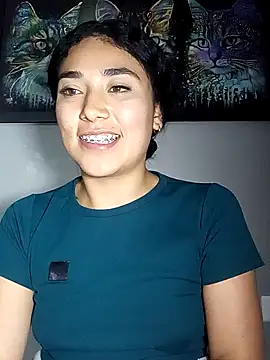 Snapshot of AmberGold- chatting on October 5, 10:28 am AmberGold- online show from October 5, 10:28 am