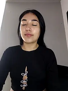 Snapshot of AmberGold- chatting on October 26, 12:16 pm AmberGold- online show from October 26, 12:16 pm