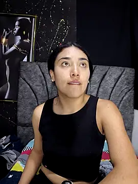 Snapshot of AmberGold- chatting on September 19, 11:09 pm AmberGold- online show from September 19, 11:09 pm