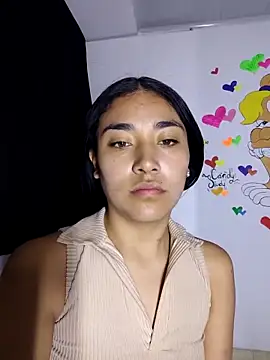 Snapshot of AmberGold- chatting on October 15, 9:17 am AmberGold- online show from October 15, 9:17 am