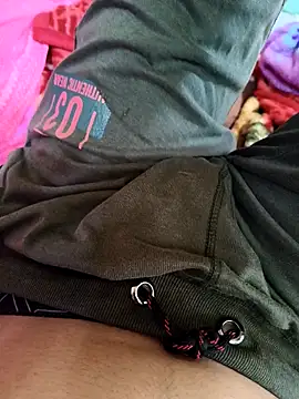 Snapshot of onlymasti00 chatting on September 29, 9:05 am onlymasti00 online show from September 29, 9:05 am