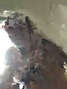 Snapshot of tattoos22 chatting on November 25, 1:50 am tattoos22 online show from November 25, 1:50 am