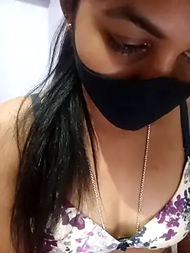 lov2suk69 online show from January 14, 7:28 pm