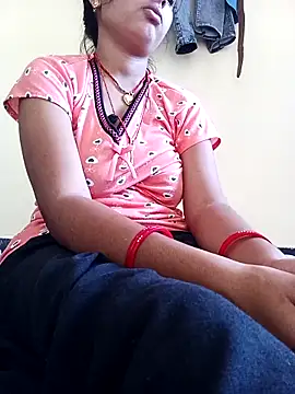 Snapshot of malteejat chatting on September 27, 9:15 am malteejat online show from September 27, 9:15 am