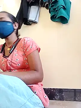 Snapshot of malteejat chatting on September 19, 10:41 am malteejat online show from September 19, 10:41 am