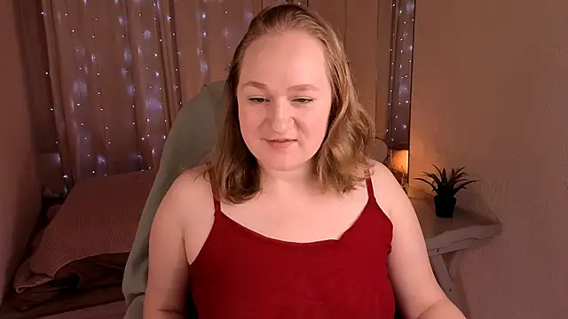 Kitty Rest  online show from March 25, 12:04 pm