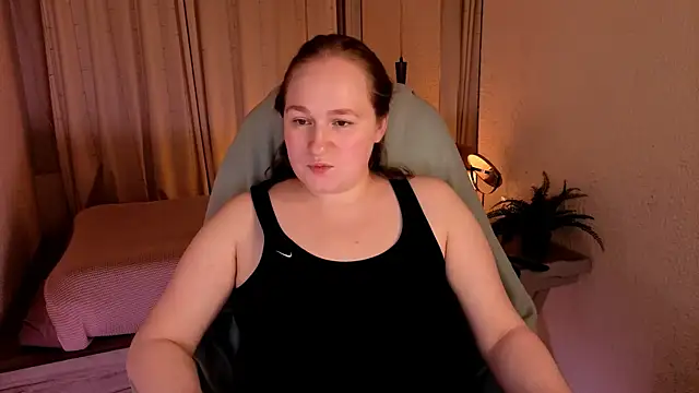 Snapshot of Kitty_Rest_ chatting on May 19, 1:56 am Kitty Rest online show from May 19, 1:56 am