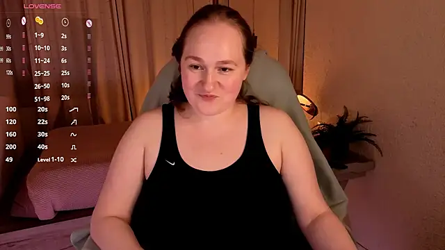 Snapshot of Kitty_Rest_ chatting on May 19, 1:43 am Kitty Rest online show from May 19, 1:43 am