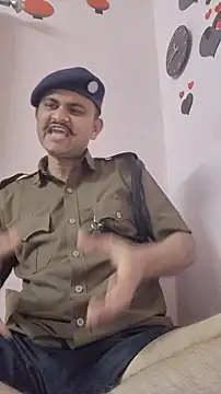 Frvgggghh online show from January 14, 5:05 pm