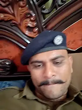 Frvgggghh online show from January 6, 9:19 pm