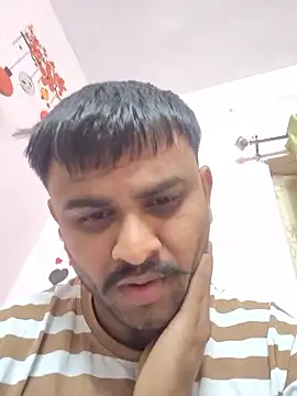 Frvgggghh online show from January 10, 10:38 pm