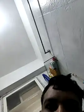Snapshot of vinay_smalldick chatting on July 15, 1:45 am vinay smalldick online show from July 15, 1:45 am